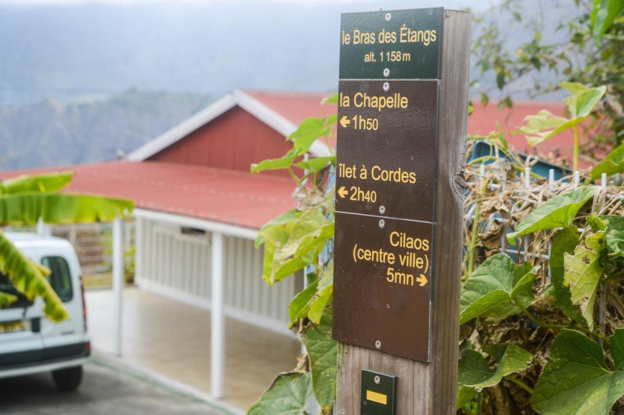 Le Chalet A Joel Cilaos Bagian luar foto